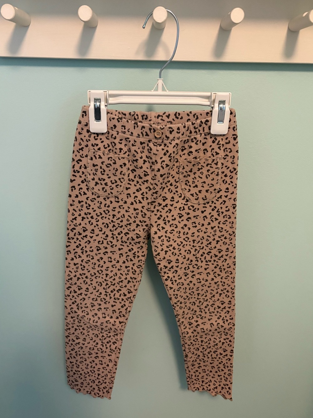 Zara Leopard Print Ribbed Leggings